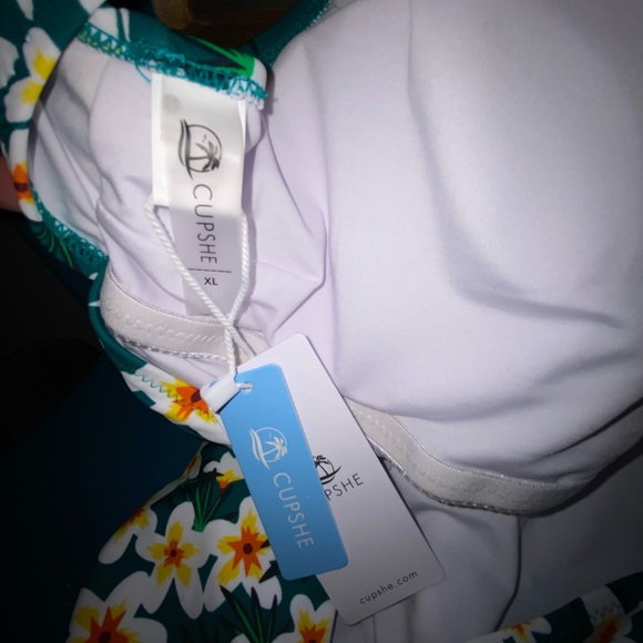 Floral One-Piece Swimsuit - Picture 5 of 6